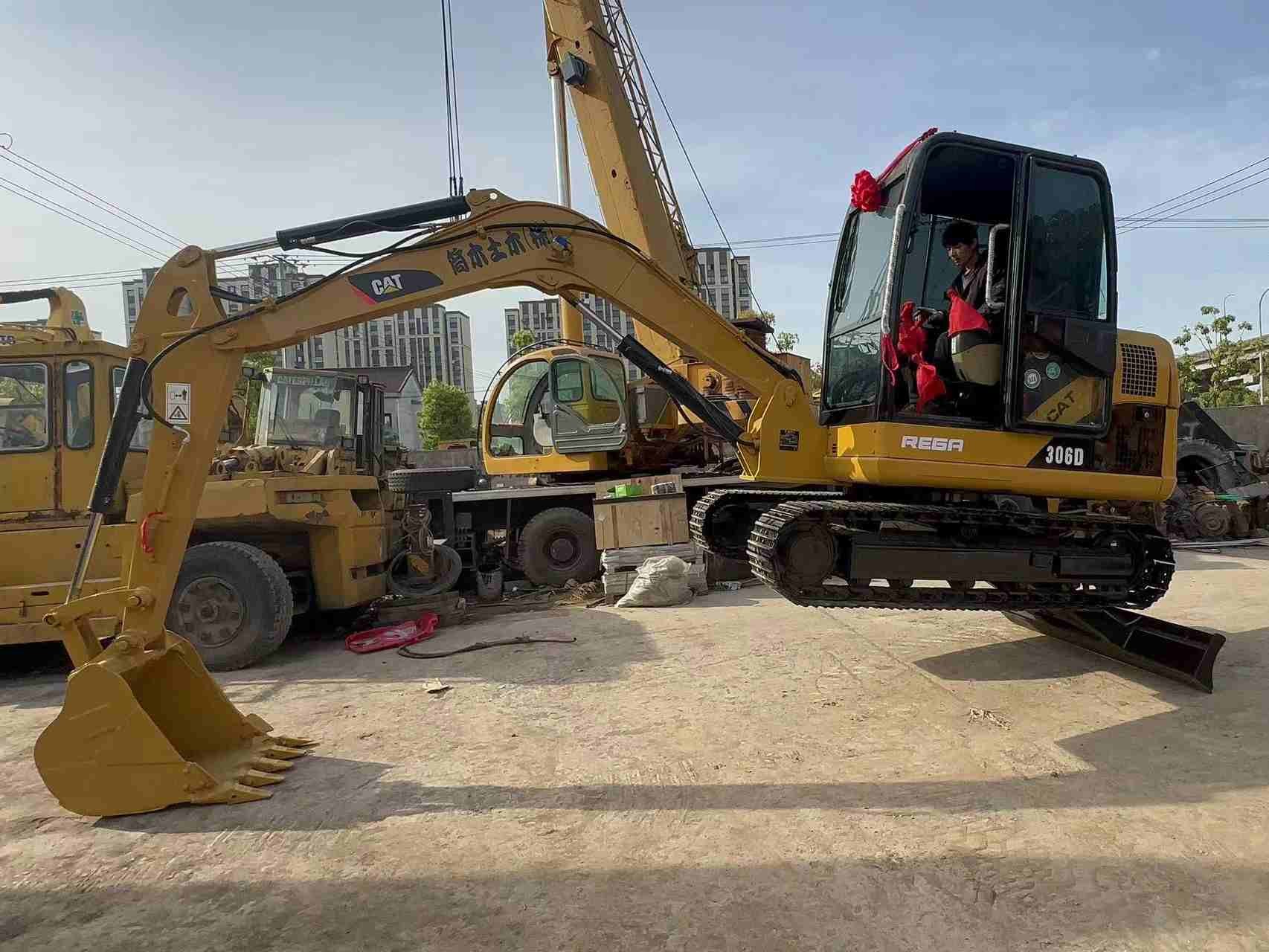 Nhật Bản Máy đào CAT cũ bán tay thứ hai 306D Jindongyu Machinery