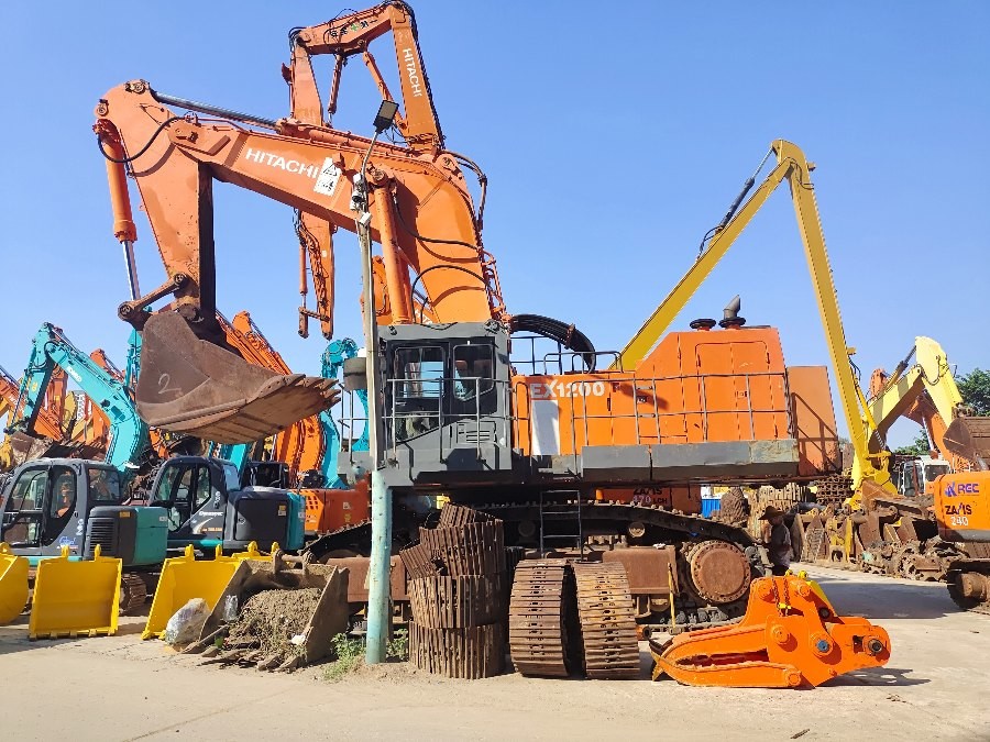 Nhật Bản Hitachi bán máy đào cũ EX1200 Jindongyu Machinery