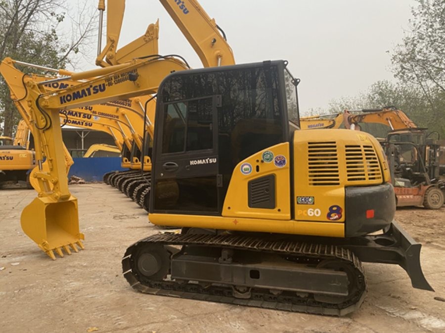 Nhật Bản bán máy đào Komatsu cũ PC60 máy móc Jindongyu